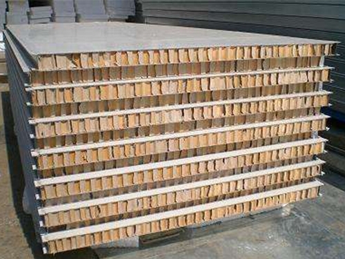 萊蕪蜂窩紙(zhi)箱