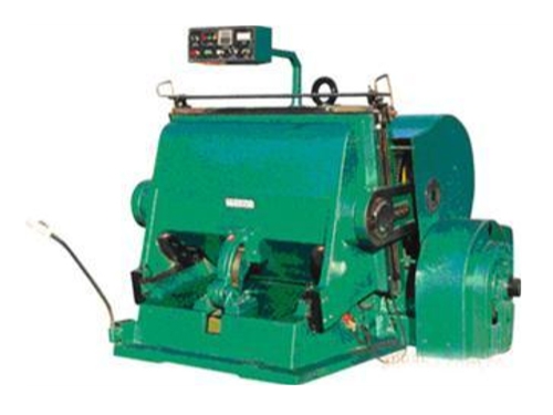 平(píng)壓壓痕切線(xiàn)機 (做異形紙(zhǐ)箱)